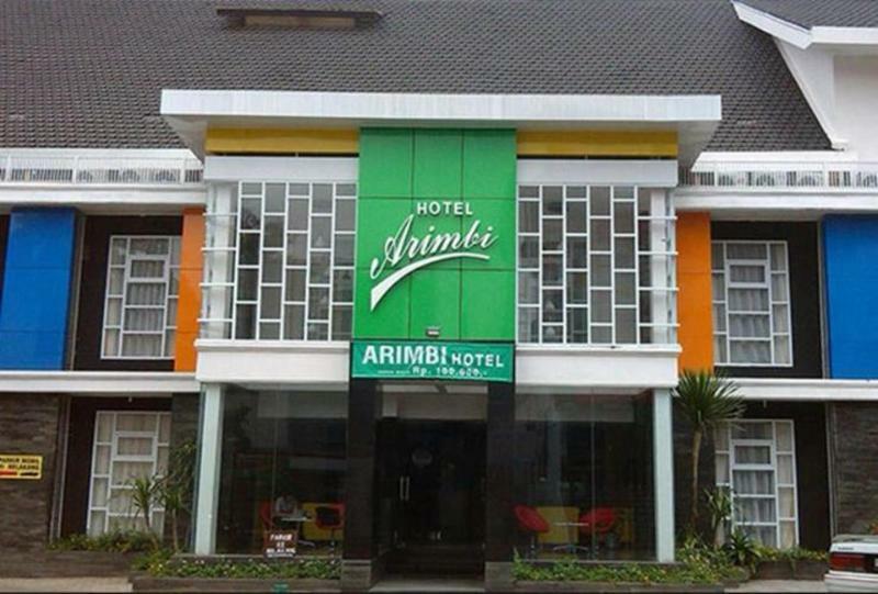 Reddoorz @ Hotel Arimbi Dewi Sartika Baru Bandung Exterior foto